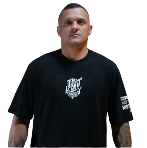 Camiseta - Covardes não fazem história